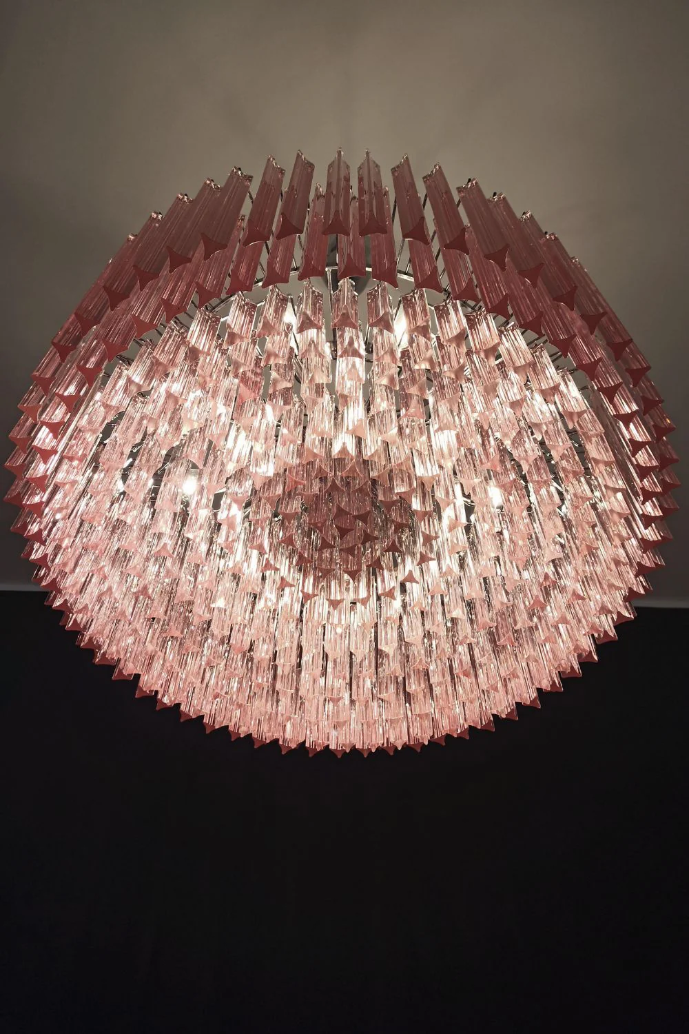 Large pink Art Triedri glass prism chandelier - Image 14
