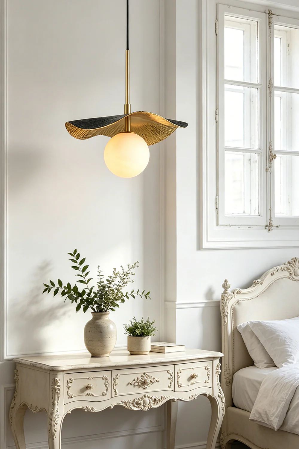 Leaf Alabaster Pendant Light - Image 9