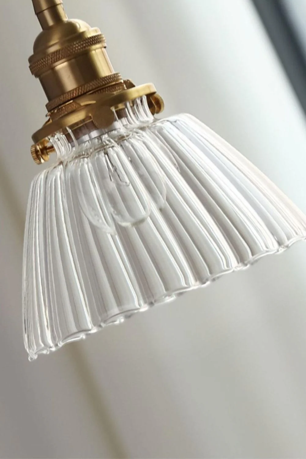 Ledbury Retro Ribbed Glass Pendant Light - Image 21