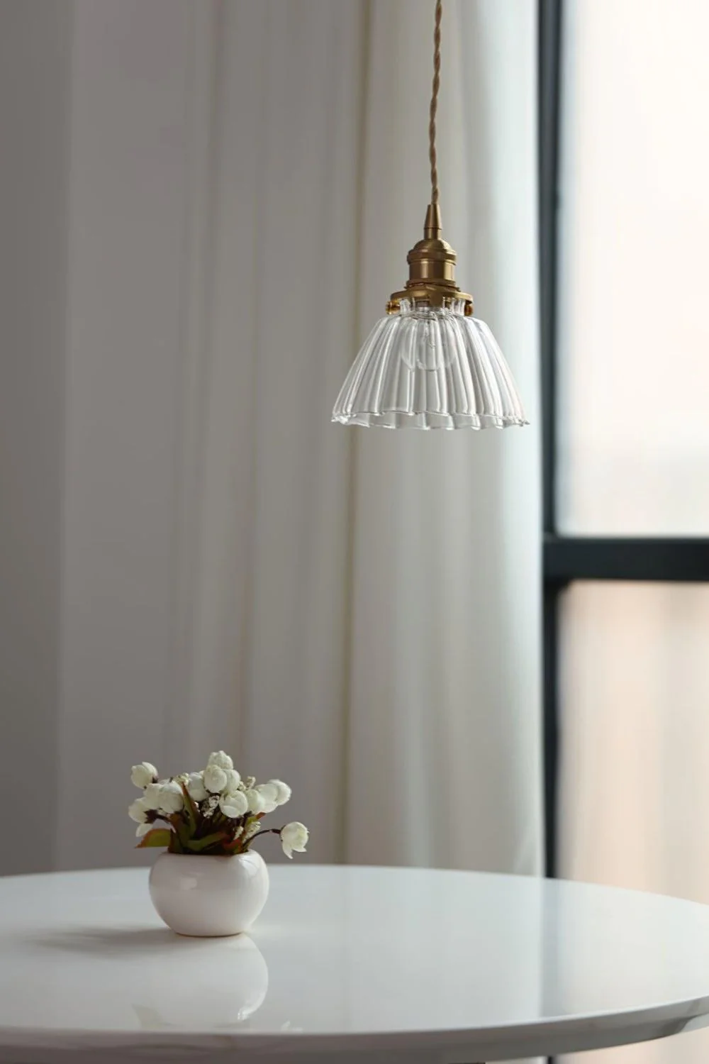 Ledbury Retro Ribbed Glass Pendant Light - Image 7