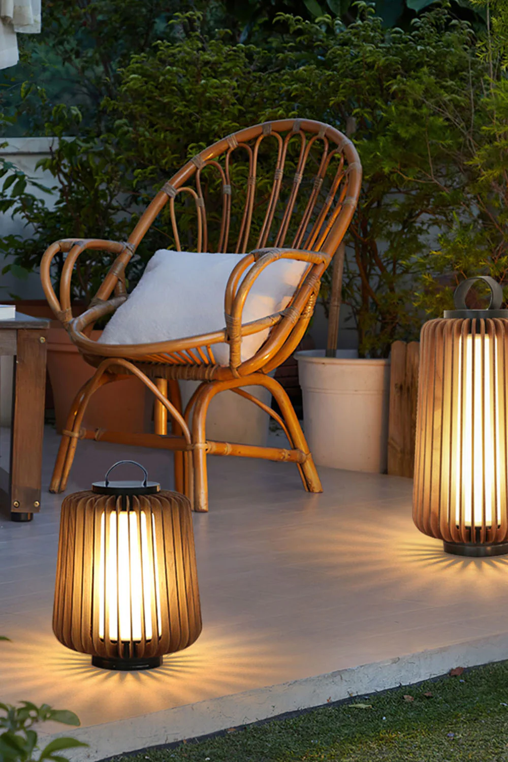 Legno Rechargeable Outdoor Table Lamp - Image 8