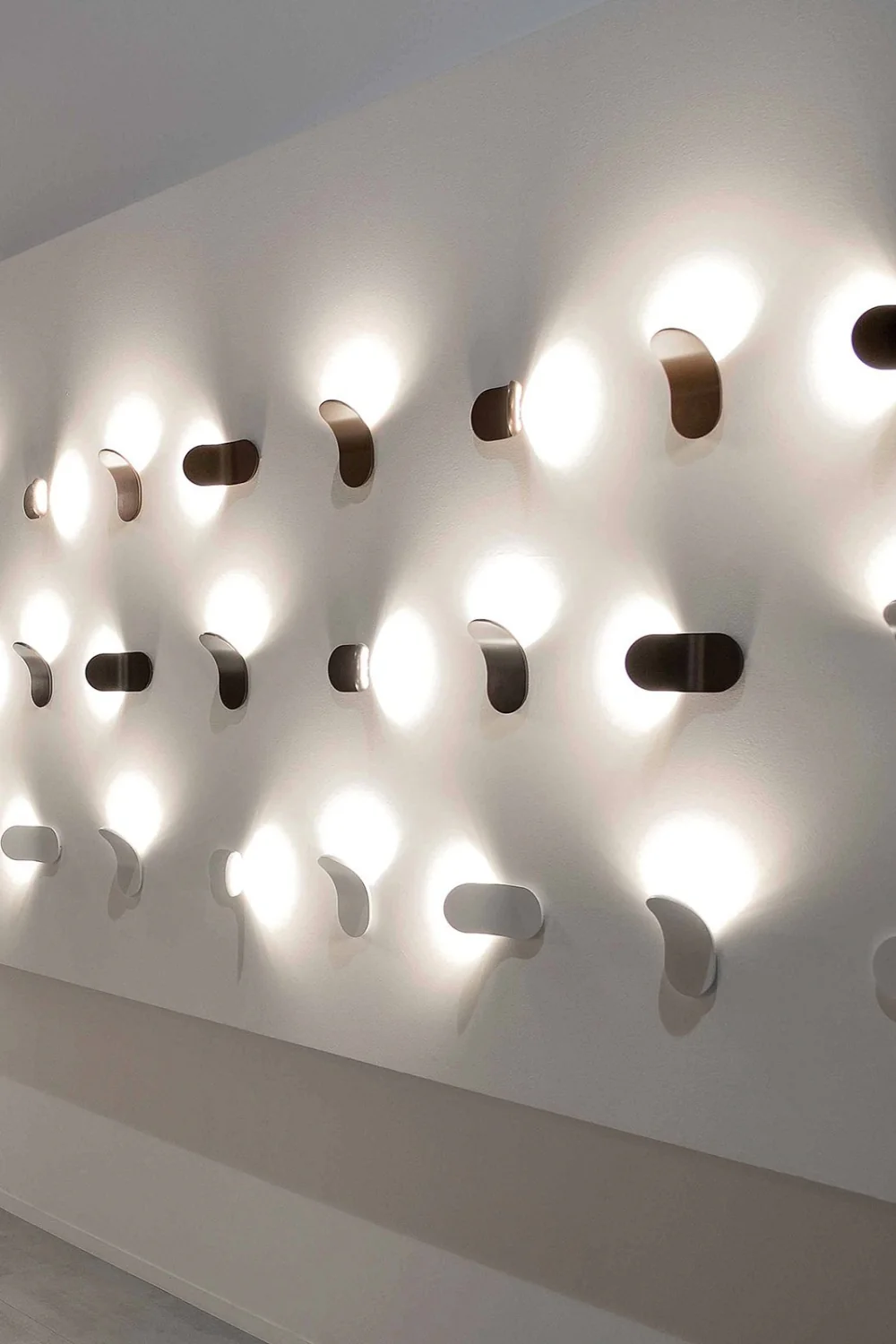Lik Wall Sconce - Image 6