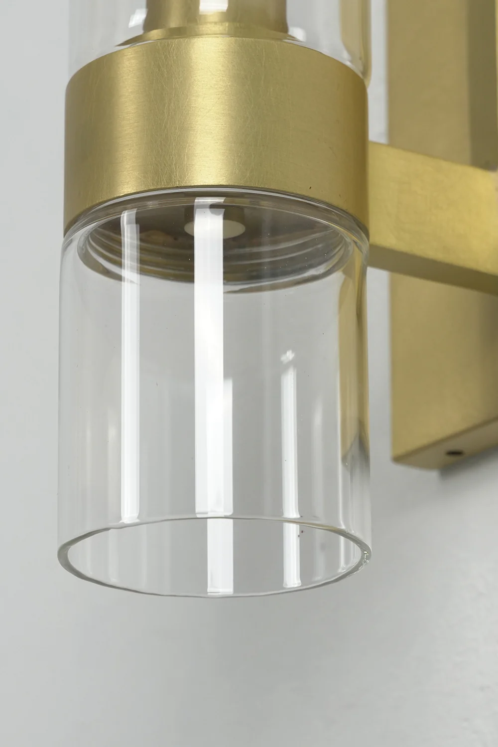 Linear Metallic Brass Glass Wall Sconce - Image 14