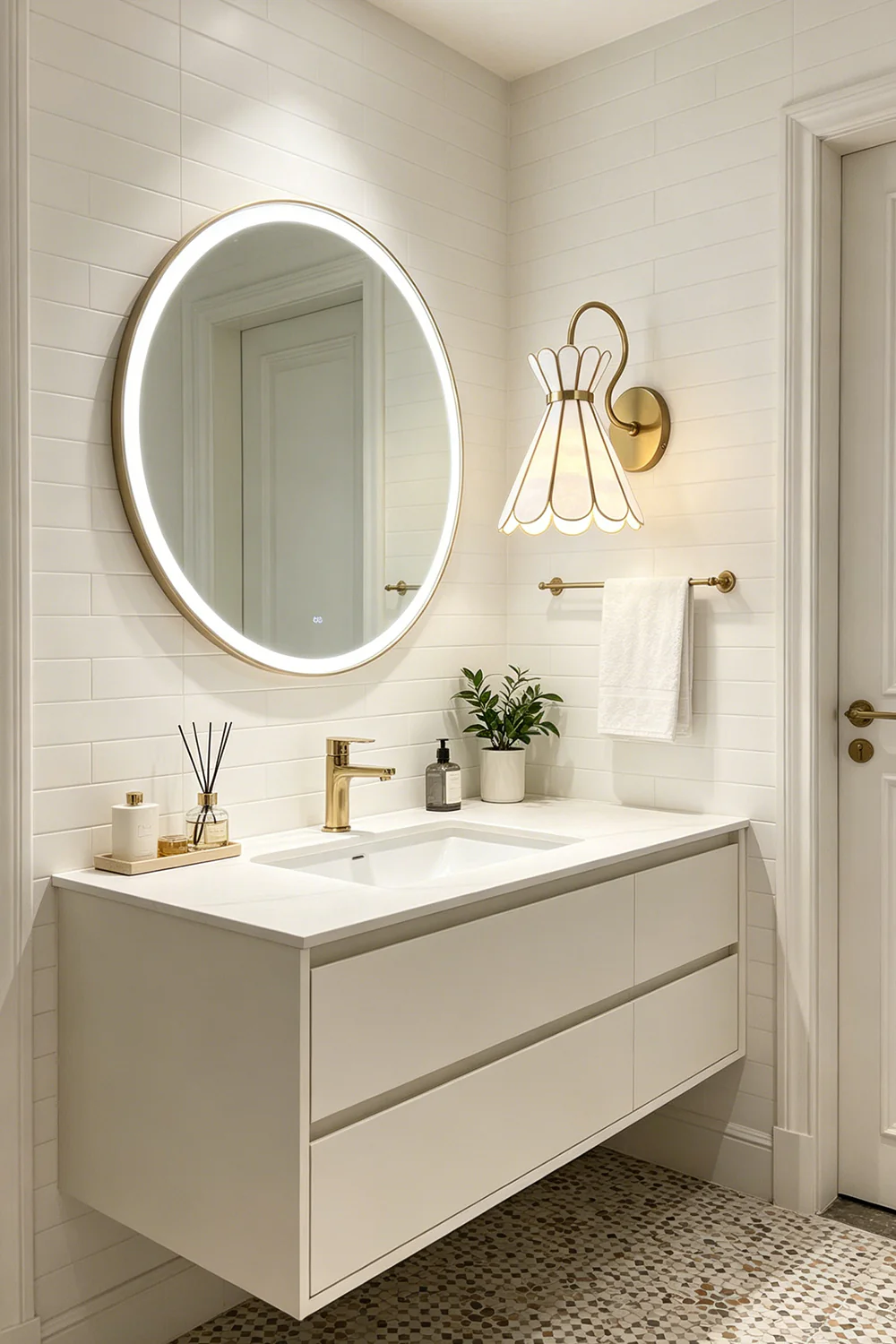 Magnolia Shell Wall Light - Image 6