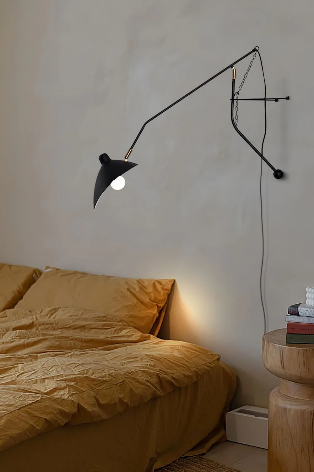Mantis Arm Wall Lamp - Image 16