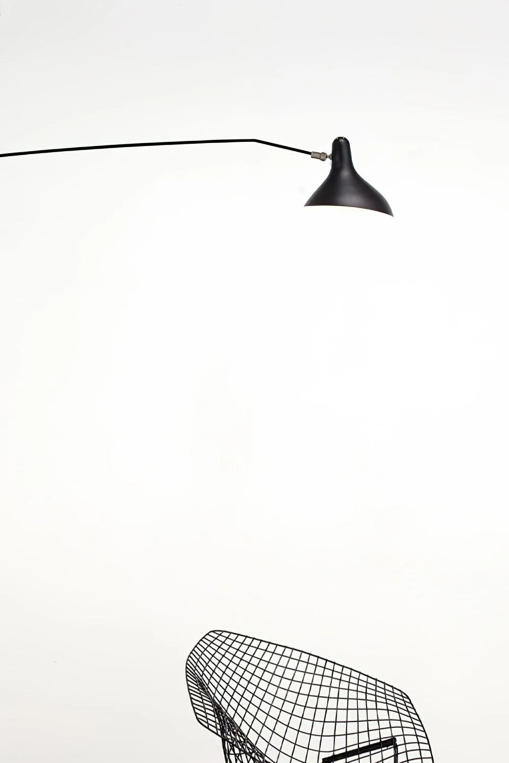 Mantis Arm Wall Lamp - Image 31