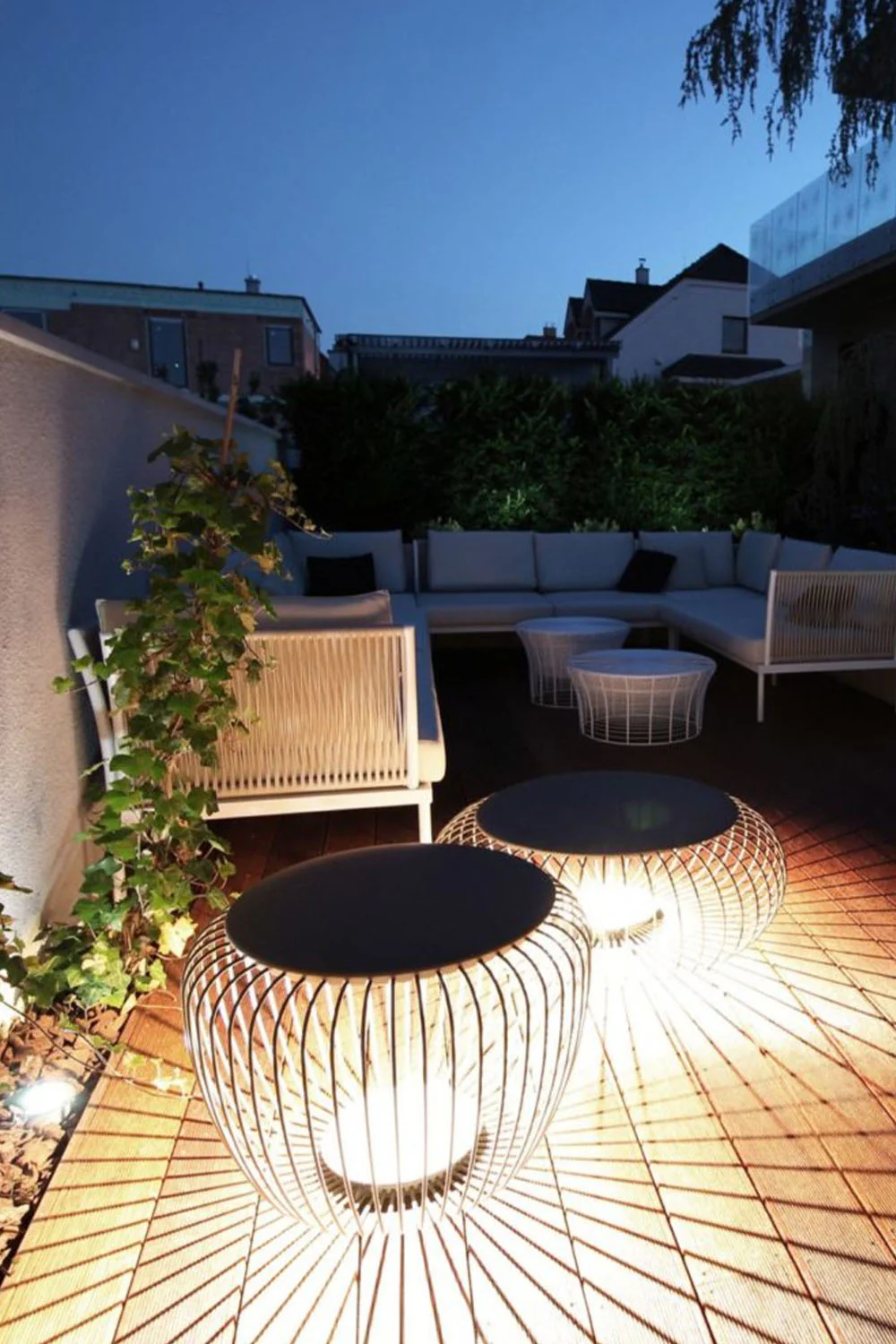 Meridiano Outdoor Floor Lamp - Image 11