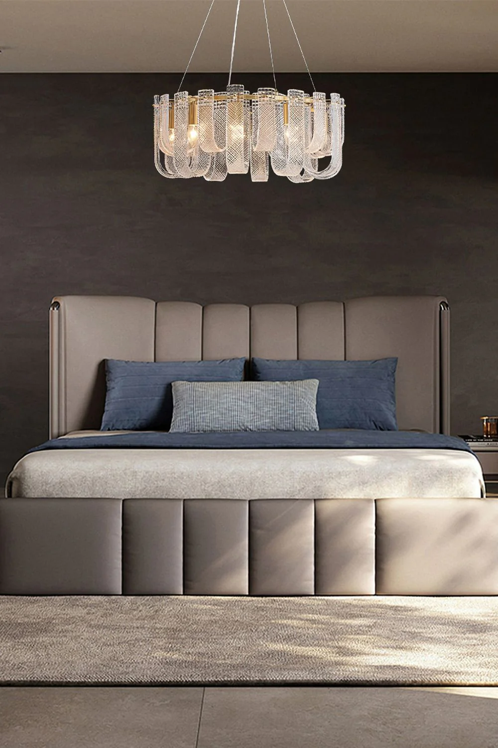 Mesh Crystal Chandelier - Image 7