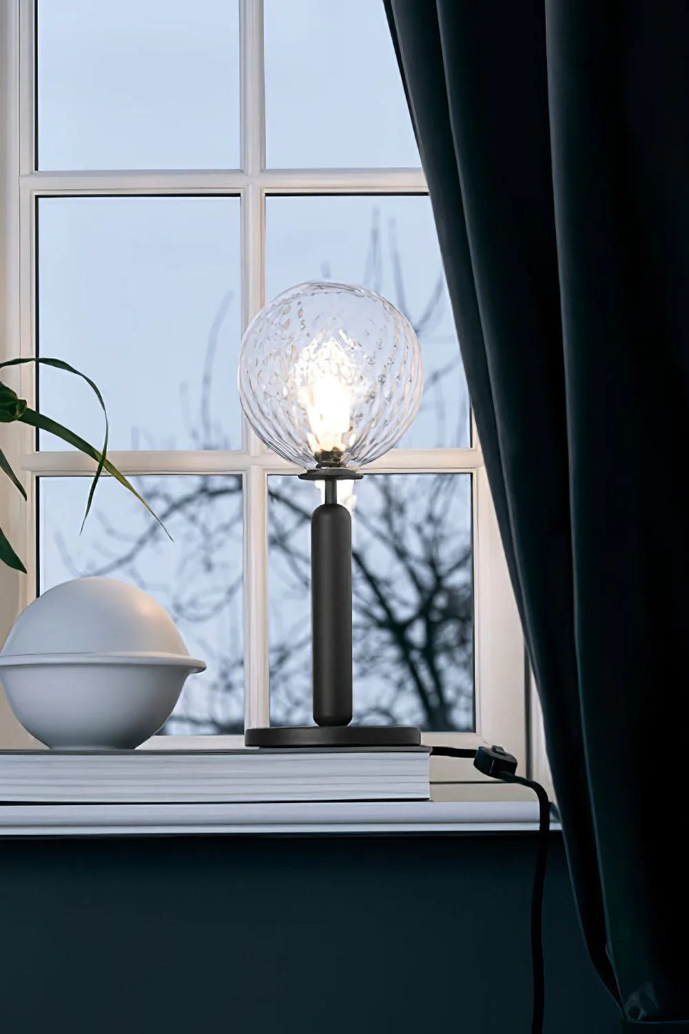 Miira Table Lamp - Image 4