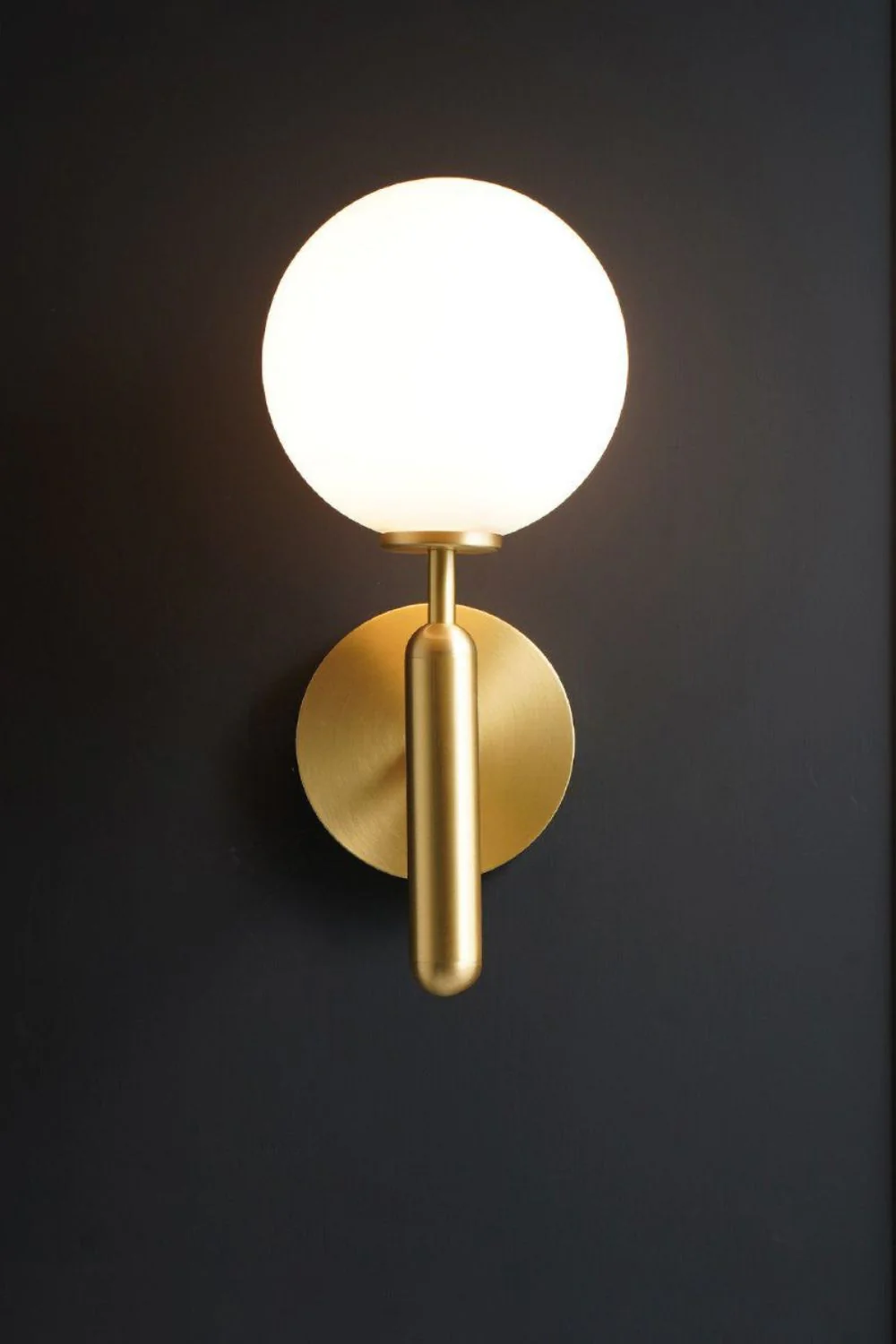 Miira Wall Light - Image 21