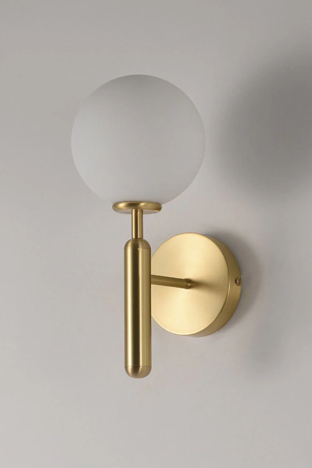 Miira Wall Light - Image 30