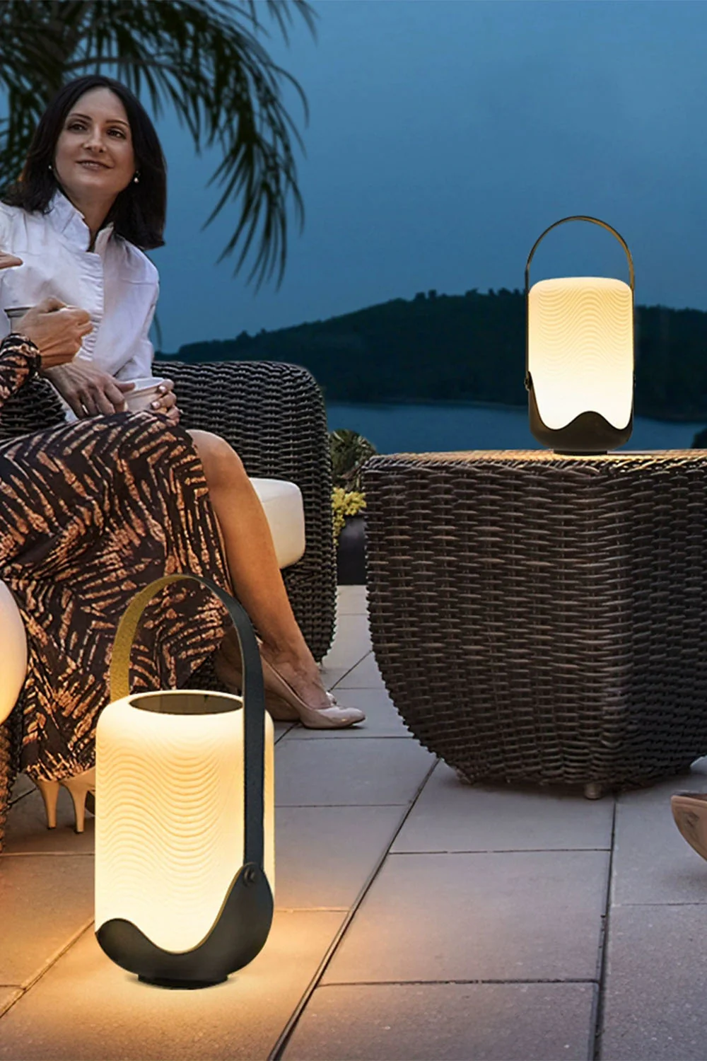 Modern Simple Portable Cylindrical Outdoor Rechargeable Table Lamp - Image 13