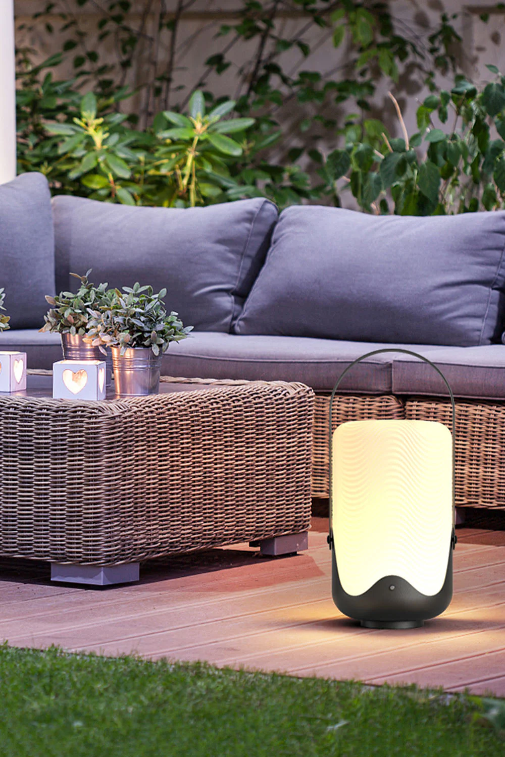 Modern Simple Portable Cylindrical Outdoor Rechargeable Table Lamp - Image 14