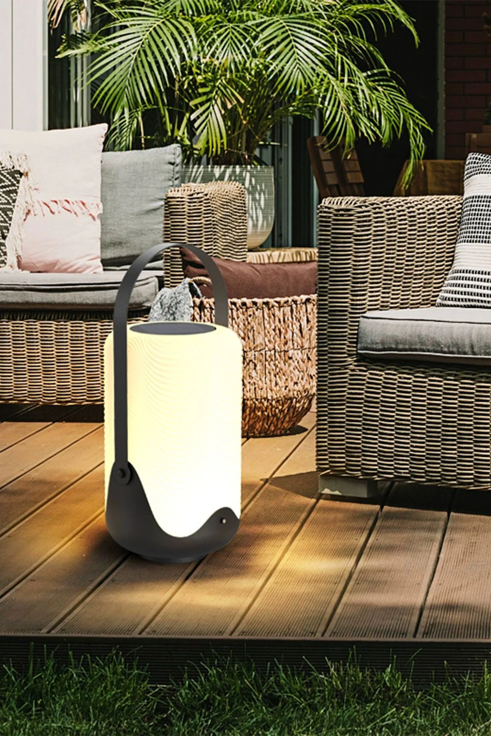 Modern Simple Portable Cylindrical Outdoor Rechargeable Table Lamp - Image 3