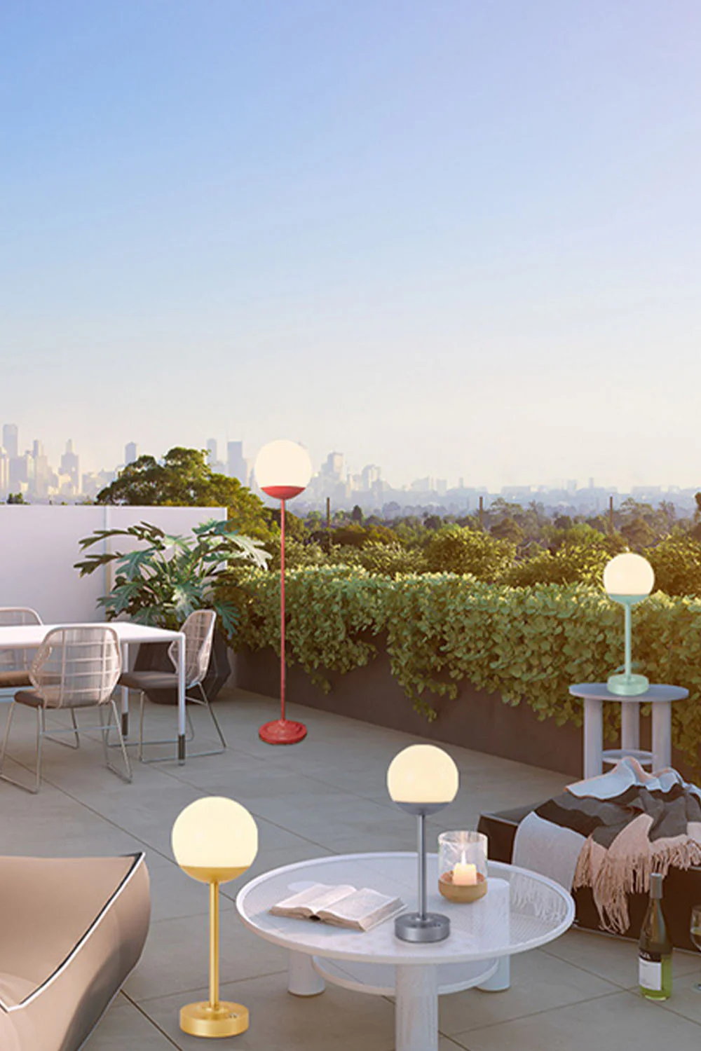 Mooon Outdoor Rechargeable Floor Lamp - Image 12