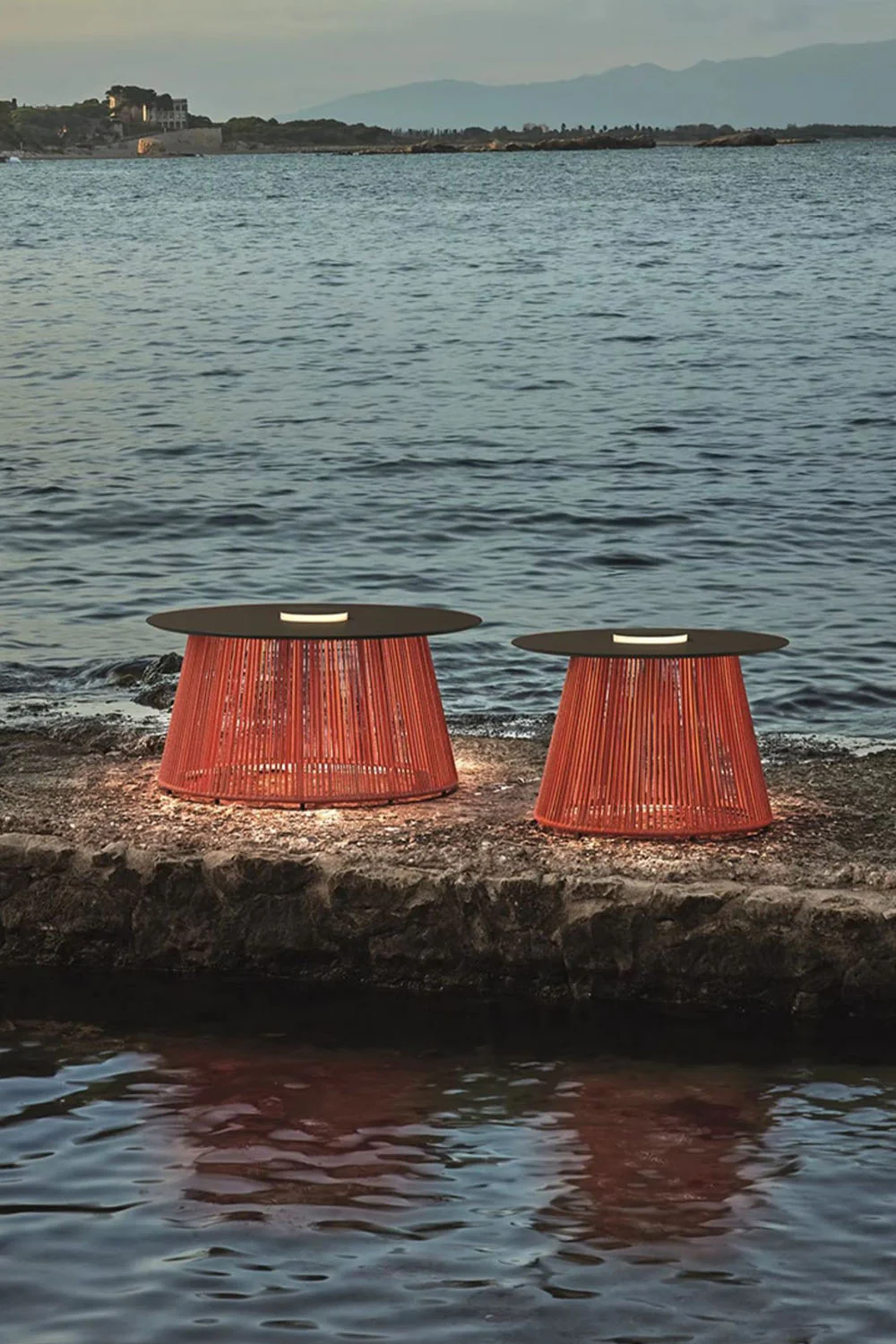 Nit Outdoor Floor Lamp - Image 9