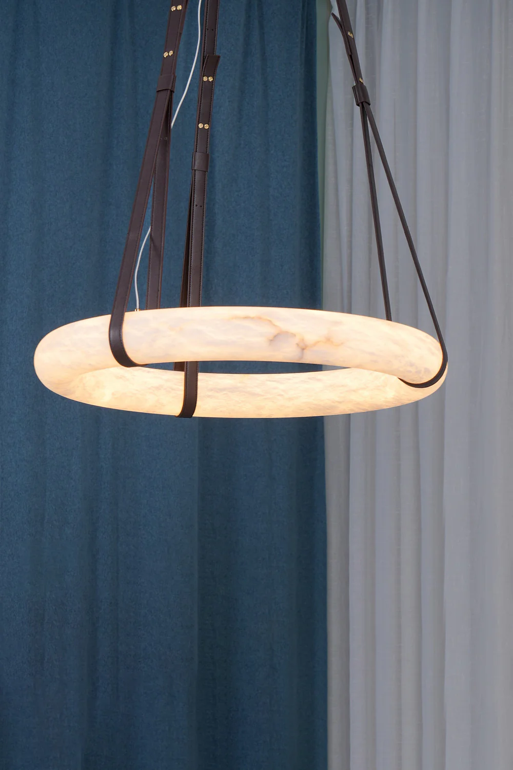 Alabaster round Pendant Light - Image 5