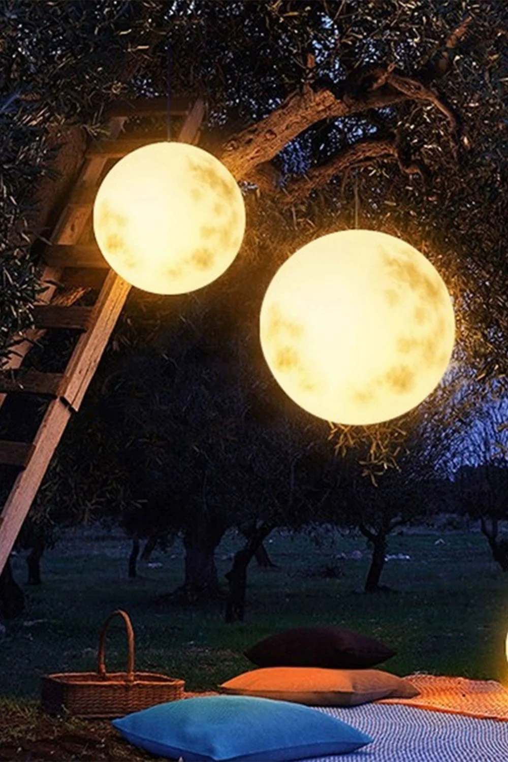 Outdoor Moon Pendant Lamp - Image 7
