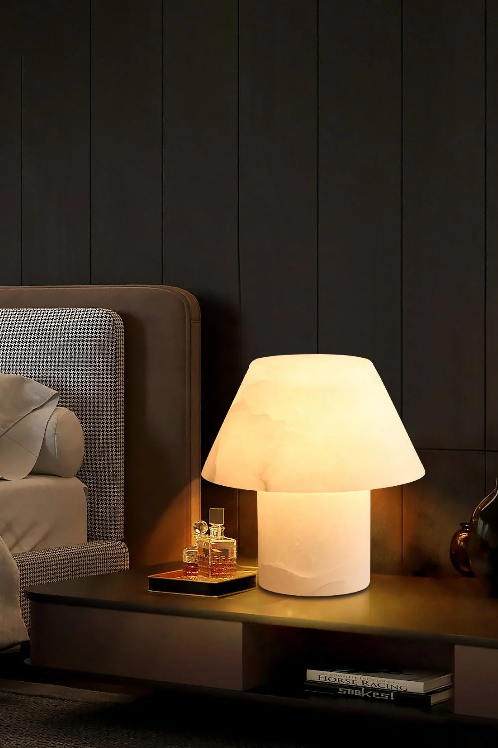 Parachilna Petra Table Lamp - Image 4