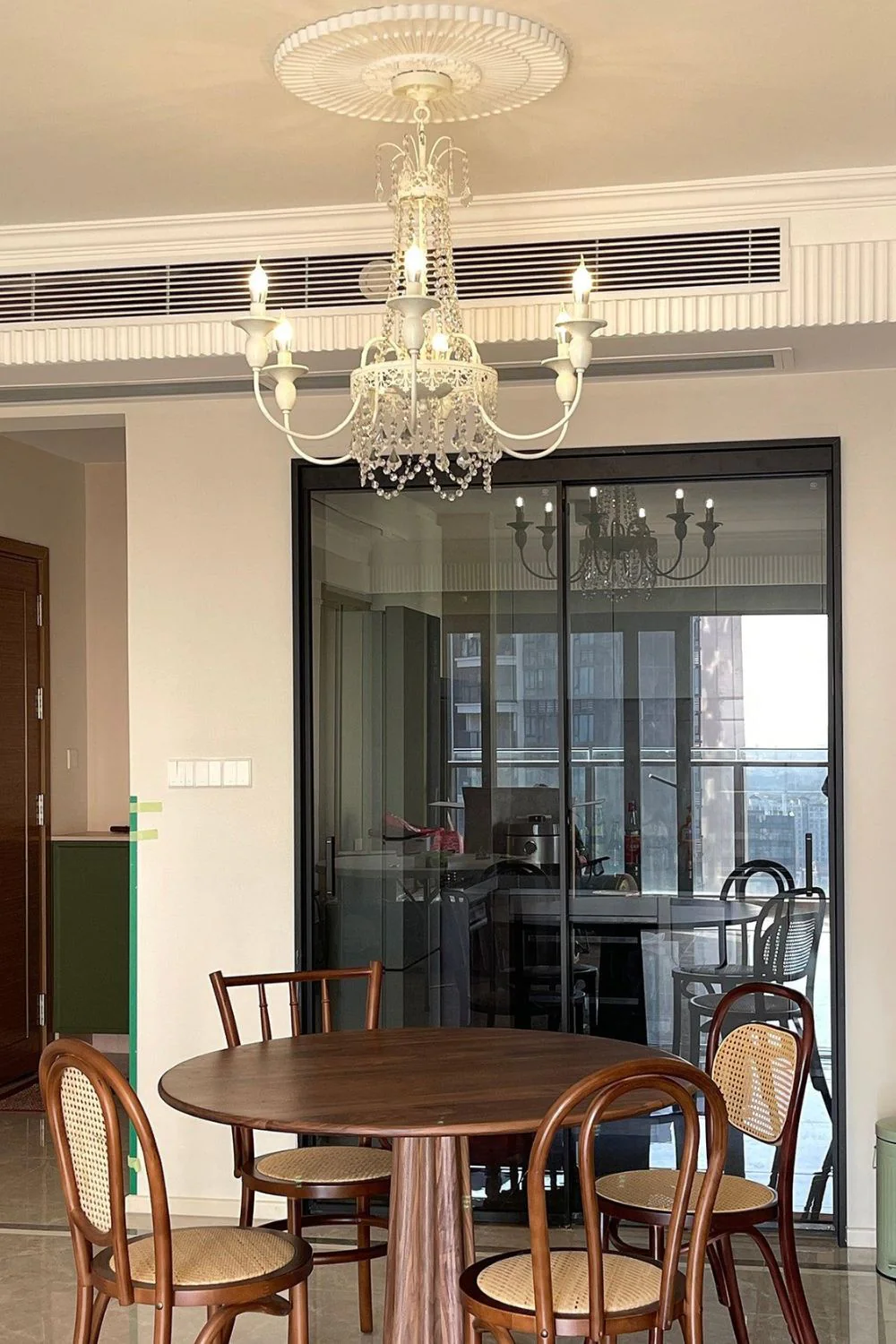 Pavia Chandelier - Image 6