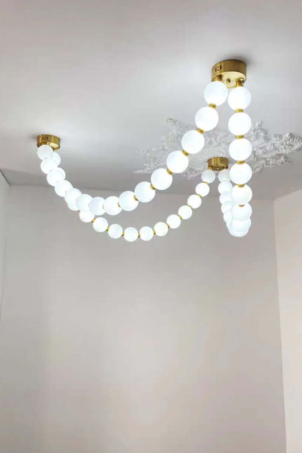 Pearl Necklace Chandelier 12cm - Image 33