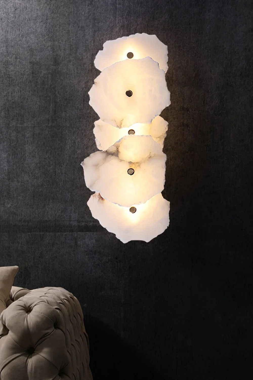 Petra Wall Lamp - Image 3