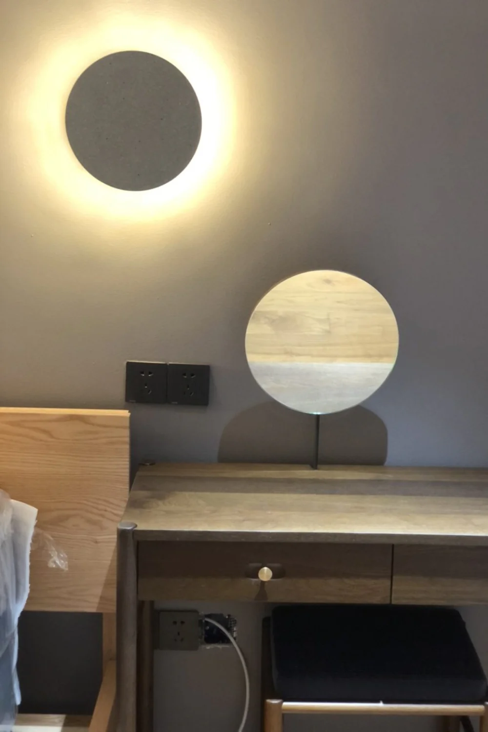 Pin Wall Lamp - Image 33