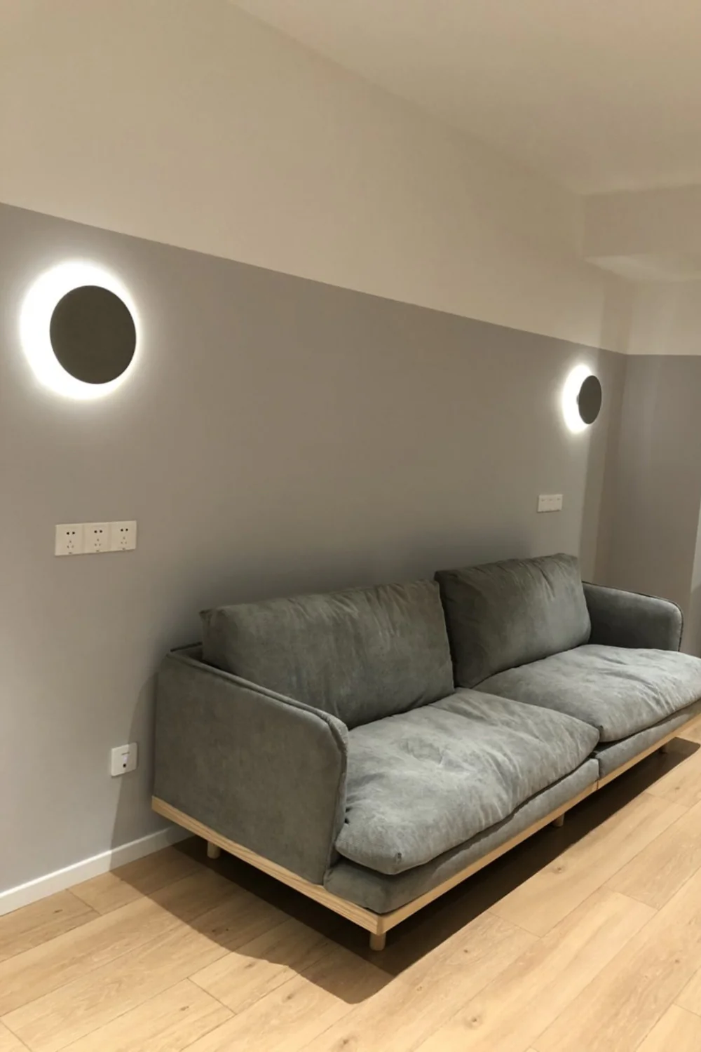 Pin Wall Lamp - Image 4