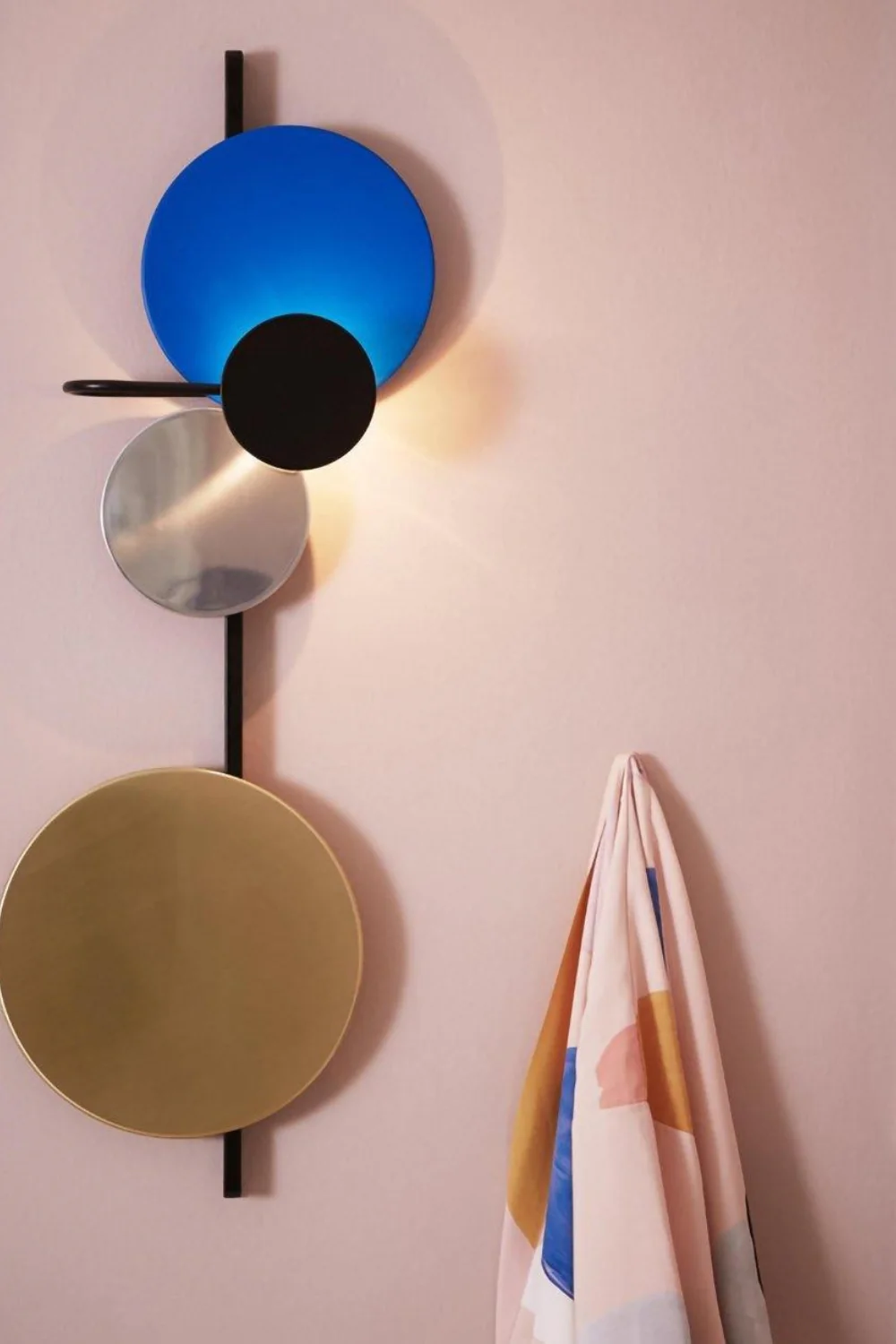 Planet Wall Lamp - Image 3
