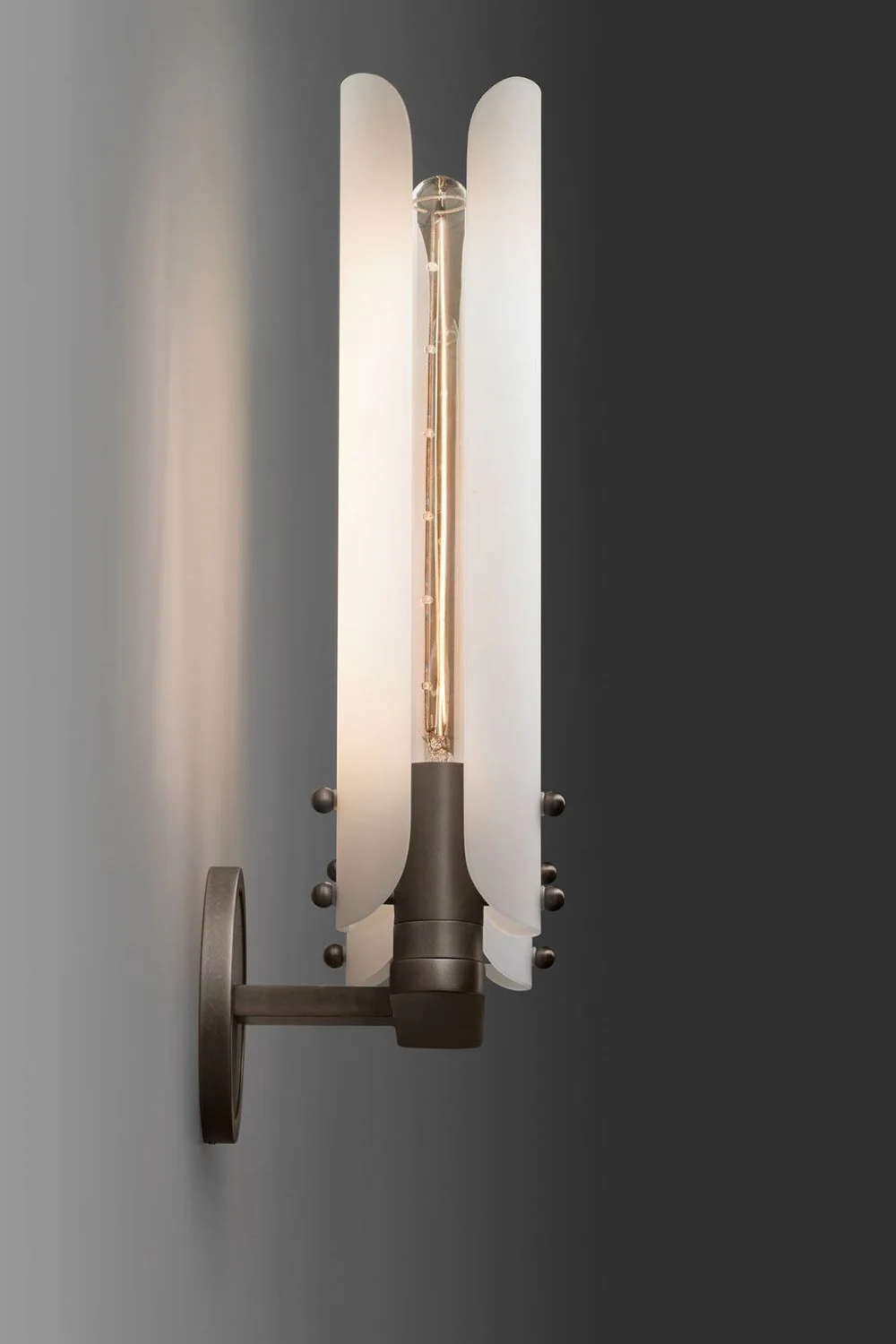 Platiere Sconce - Image 14