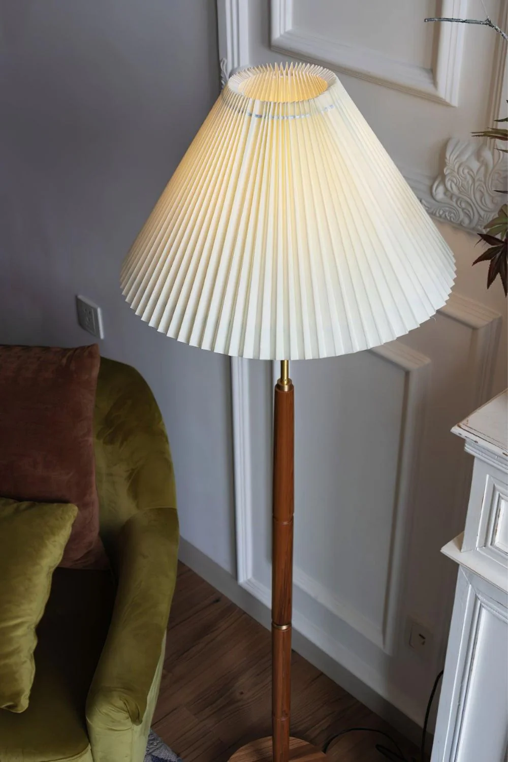 Pleated Floor Lamp - Image 10