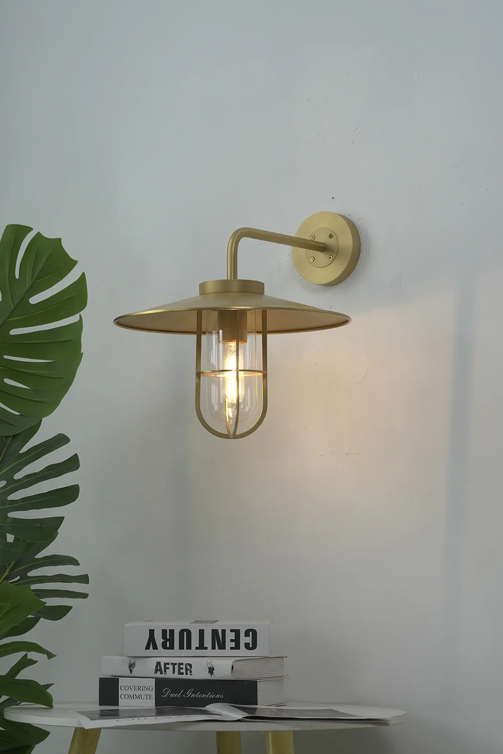 Portree Brass Wall Light - Image 10