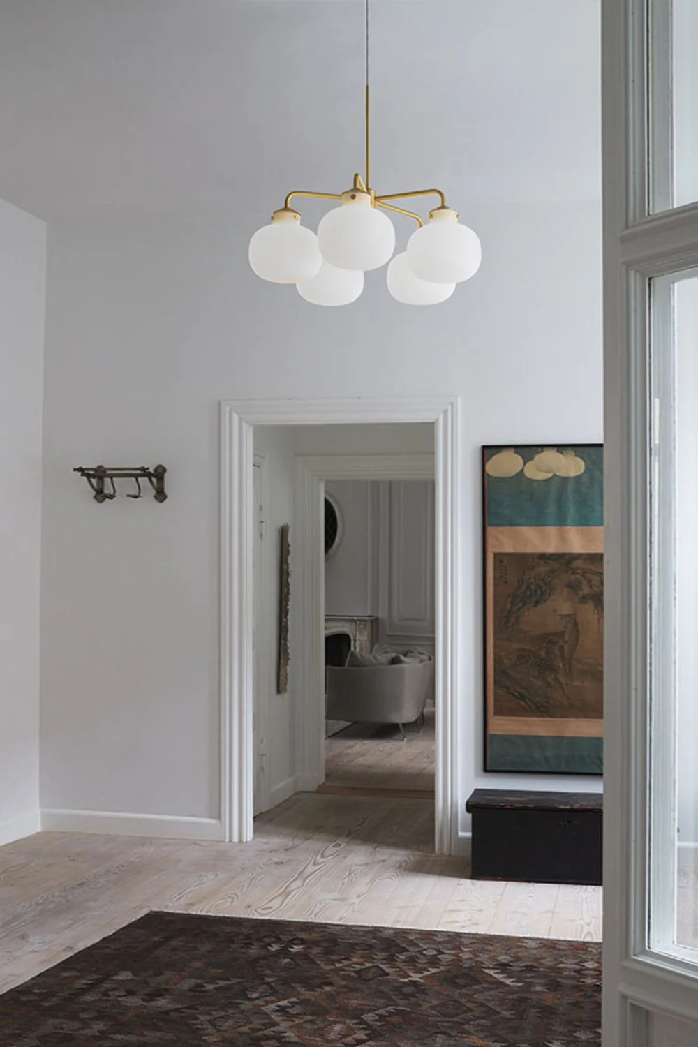 Raito Glass Globe Pendant Chandelier - Image 10
