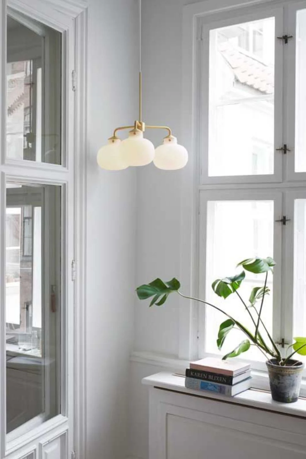 Raito Glass Globe Pendant Chandelier - Image 9