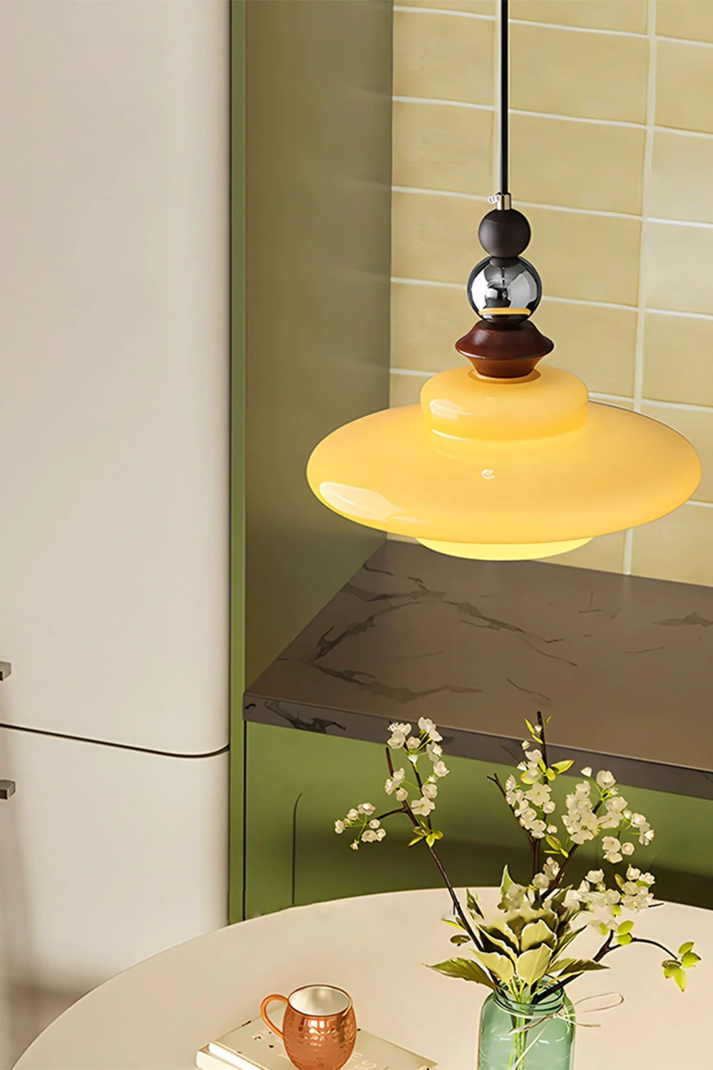 Retro UFO Glass Pendant Lamp - Image 9