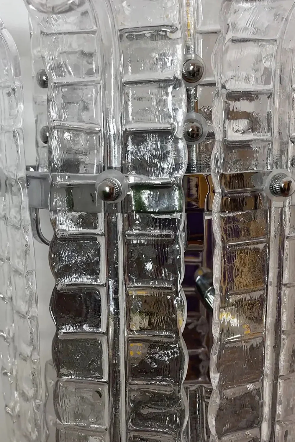 Ribbed Glass Ribbon Wall Light - Image 13