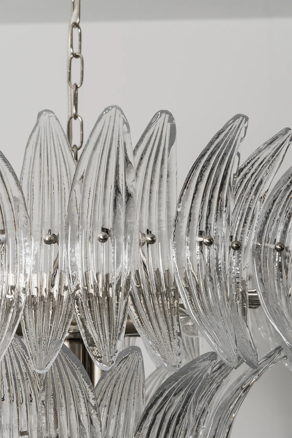 Ribbed Leaf Tier Chandelier - Image 11