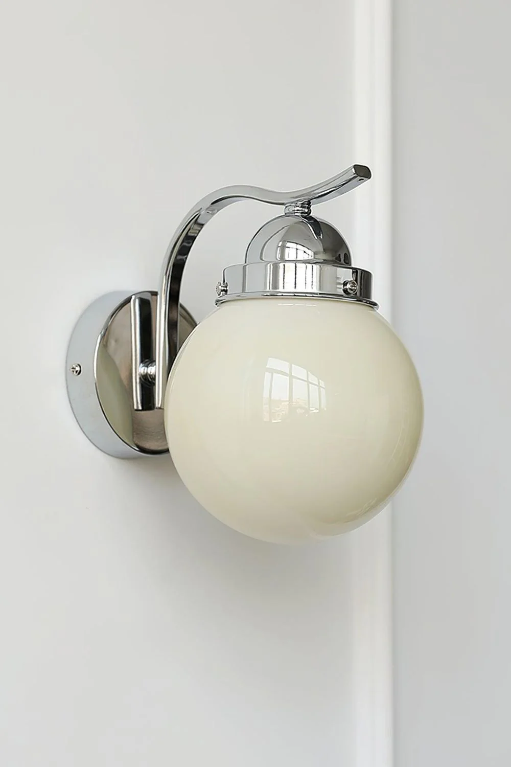 Ryttenberg Globe Wall Lamp - Image 5