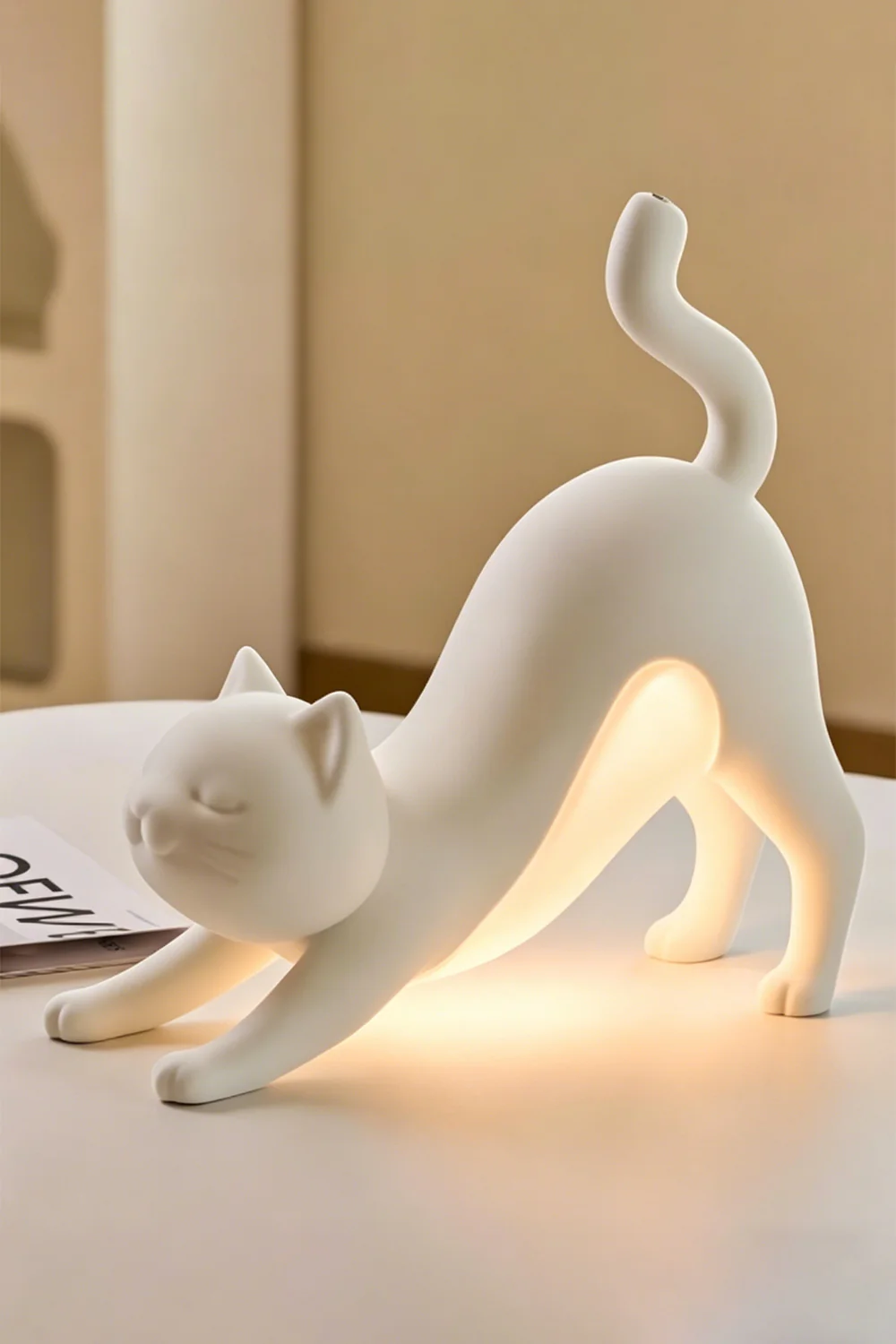 Serene Feline Resin Table Lamp - Image 12