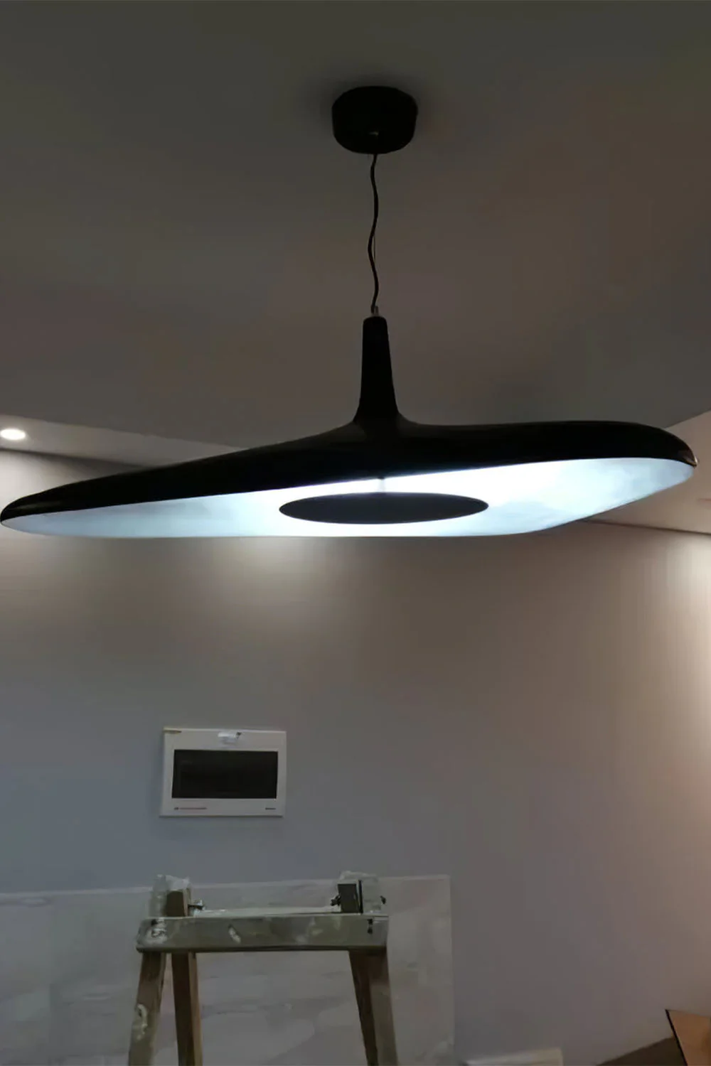 Simple Aero Pendant Light - Image 21