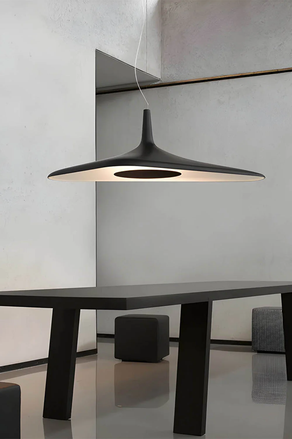 Simple Aero Pendant Light - Image 8
