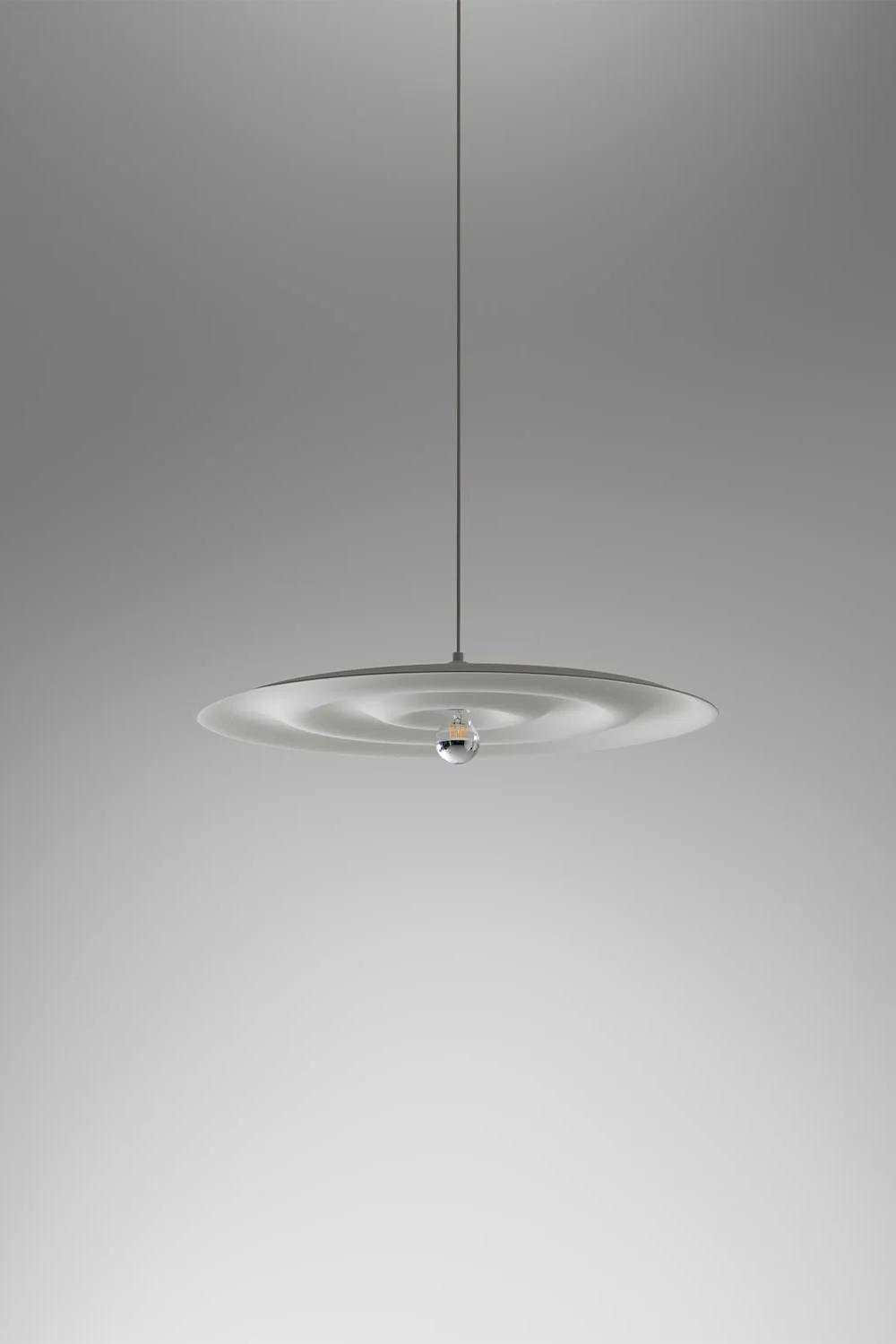 Simple Frisbee Pendant Light - Image 7
