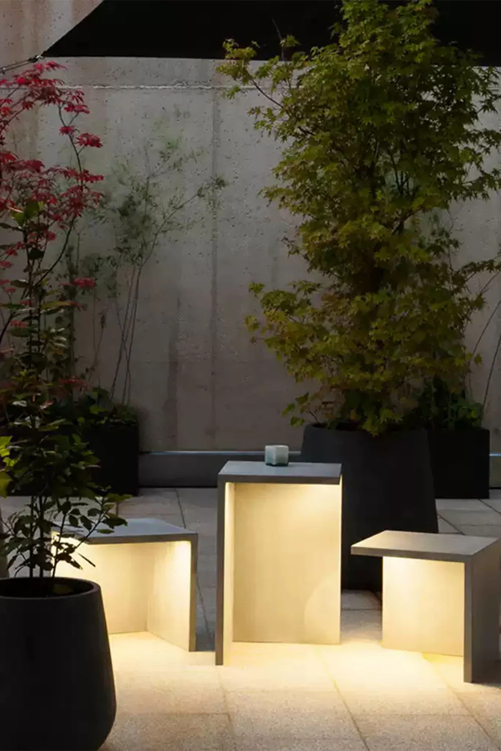 Simple Geometric Outdoor Floor Lamp - Image 10