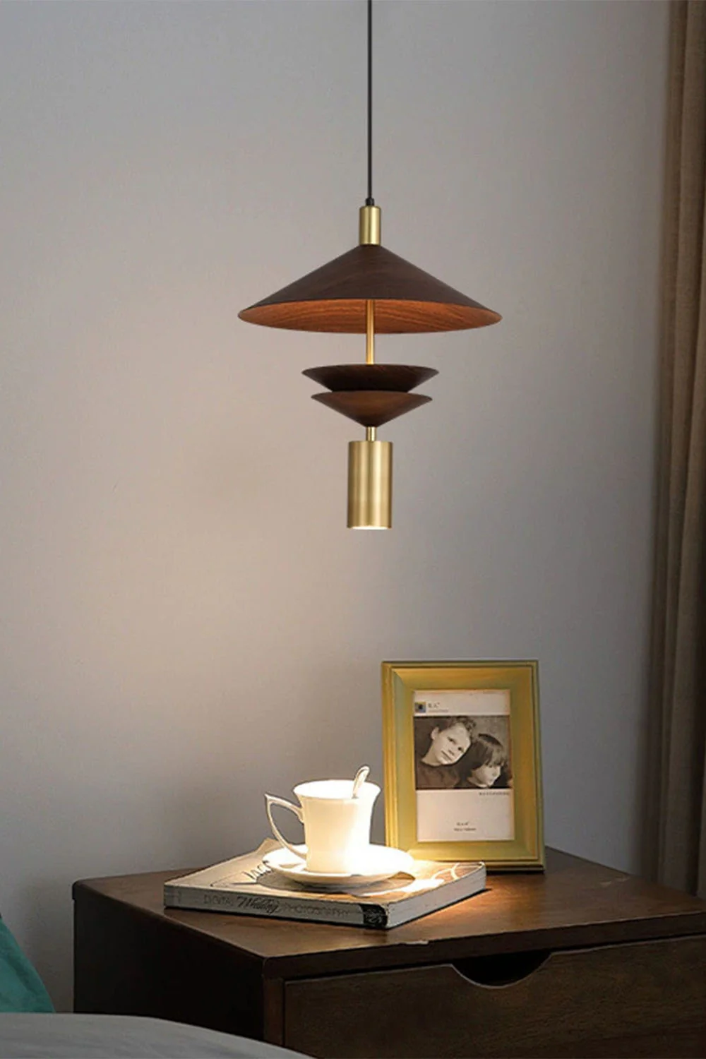 Simple UFO Pendant Lamp - Image 2