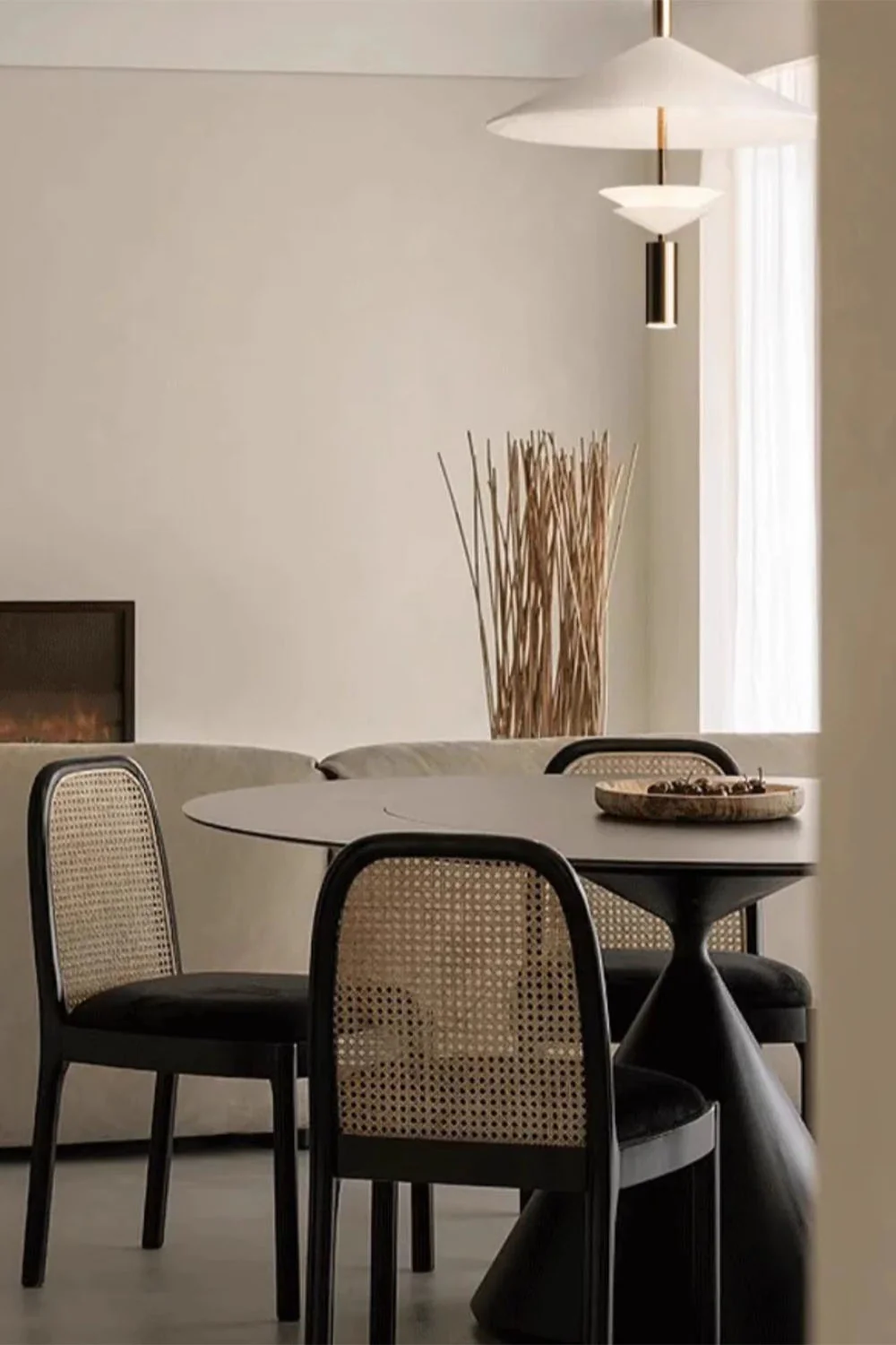 Simple UFO Pendant Lamp - Image 7