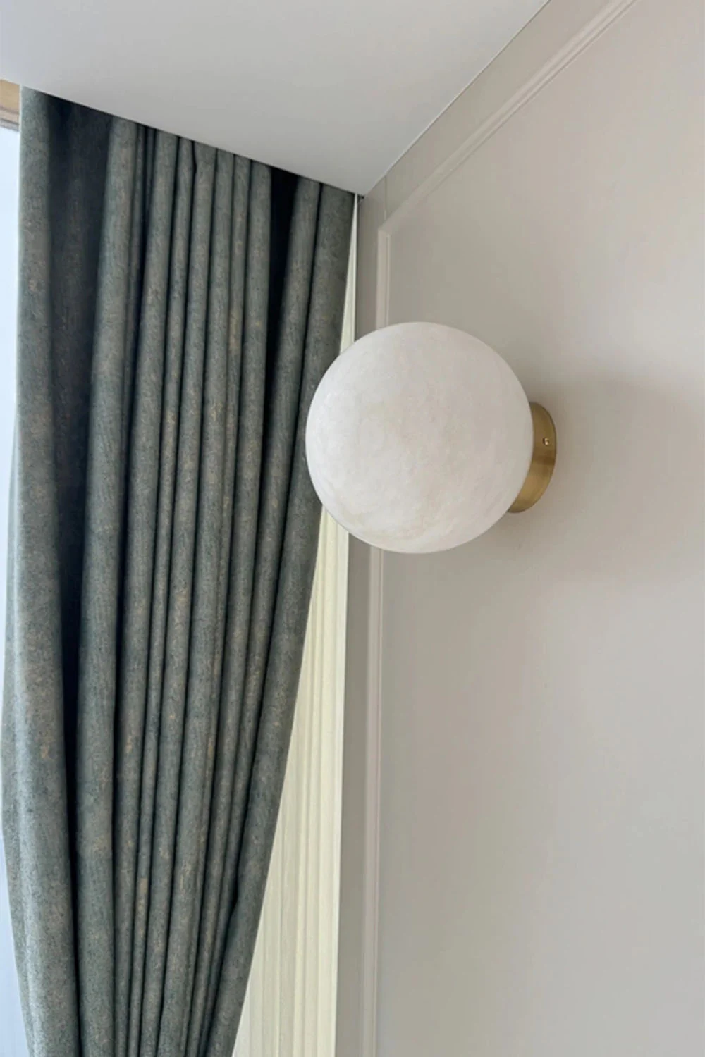 Snow-Vein Stone Globe Wall Lamp - Image 13
