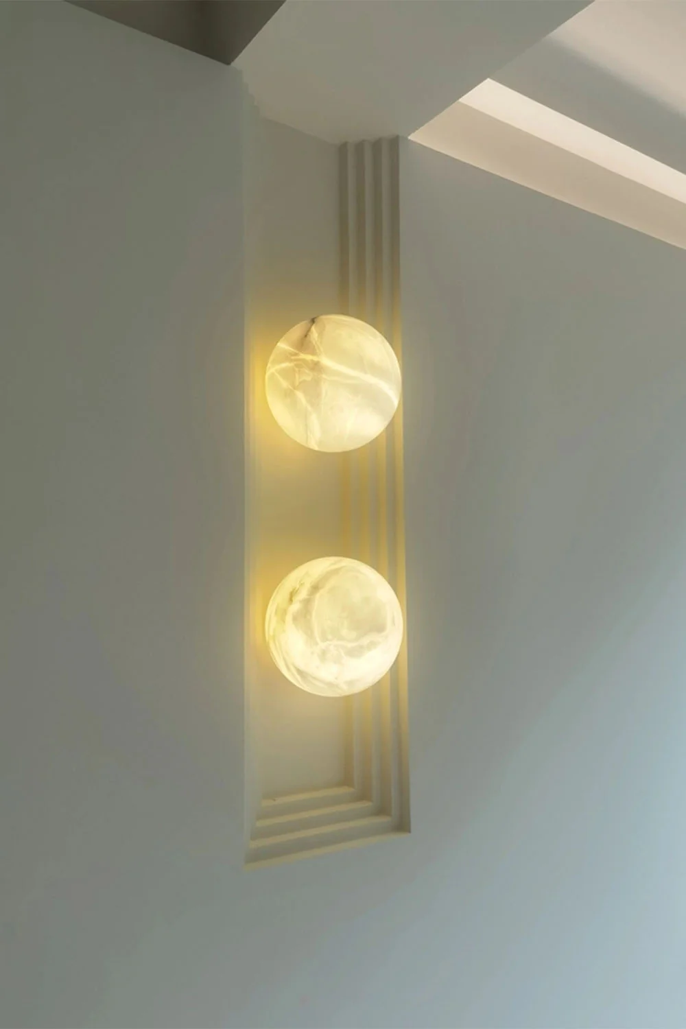 Snow-Vein Stone Globe Wall Lamp - Image 3