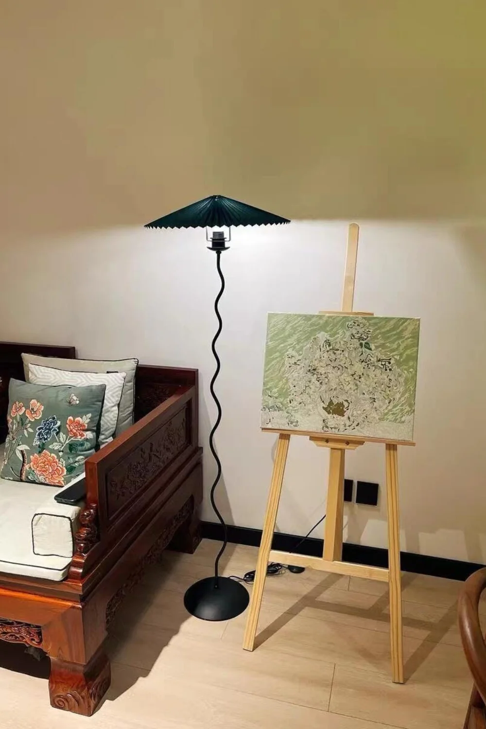Squiggle Floor Lamp - Image 17