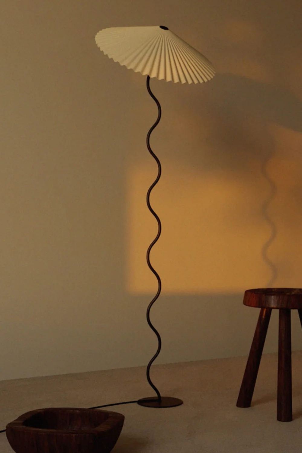 Squiggle Floor Lamp - Image 29