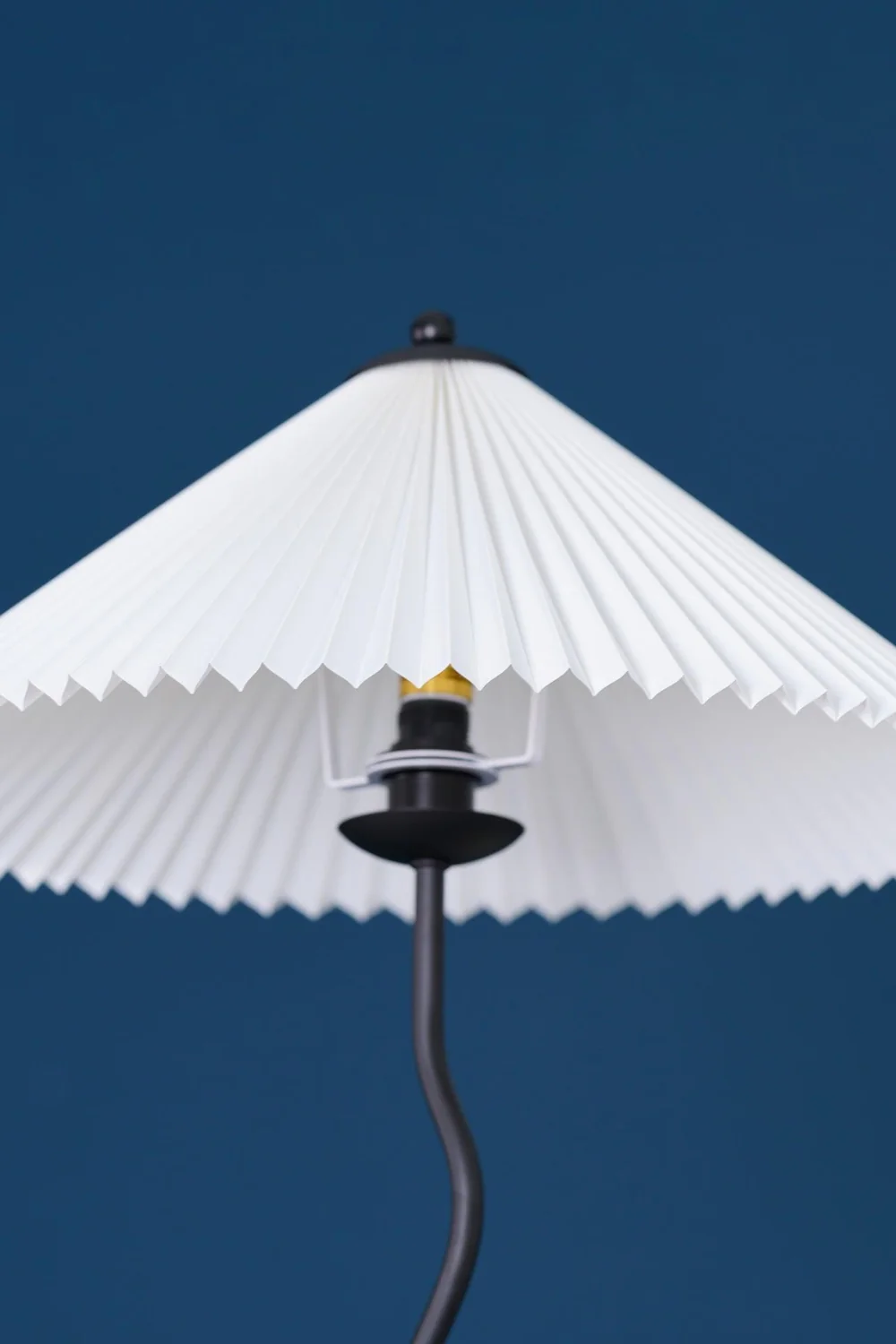 Squiggle Floor Lamp - Image 32